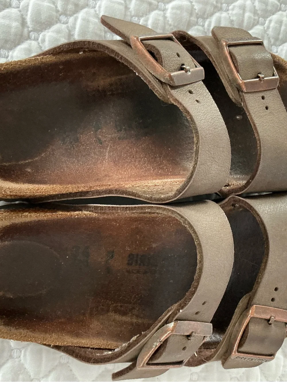Birkenstock Arizona Slide Sandals Tan Brown 34EU/ 3-3,5 youth kids  or women